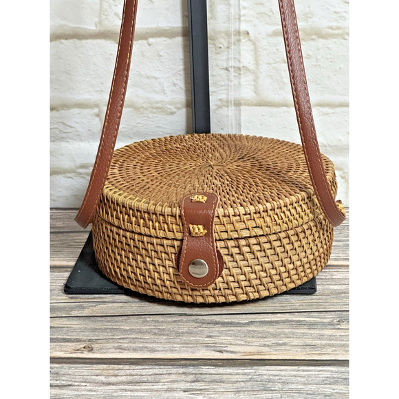 Vintage Wicker Rattan Circle Canteen Style Boho Crossbody Bag Purse - Picture 12 of 16